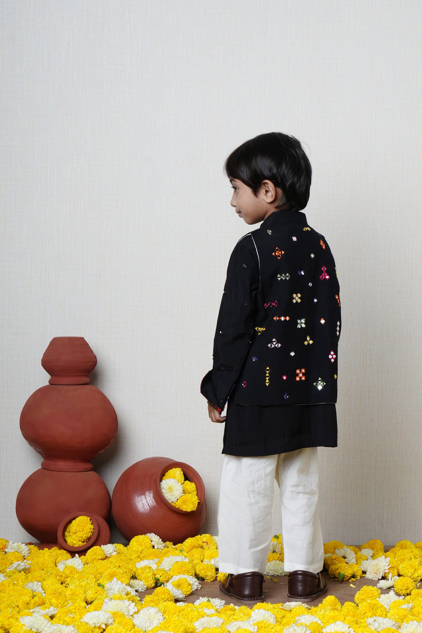 P - 238 Black