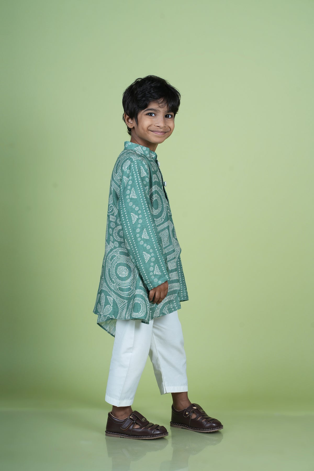 Sage Green Bandhani Stylish Cut Print Kurta & Pyjama Set