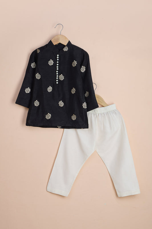 Sarai Brocade Black Kurta And Pyjama (Ready To Ship)