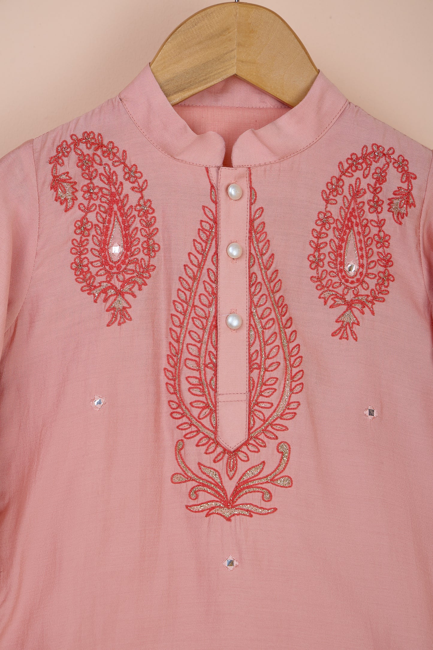 Gulbaag Thread Embroidered Peach Kurta And Pyjama