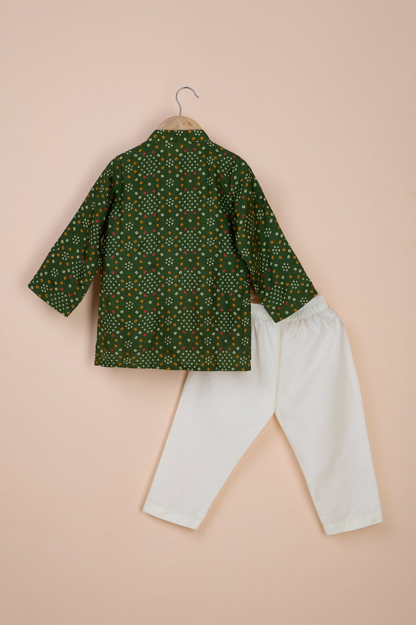 Panna Bandhani Printed Green Kurta And Pyjama