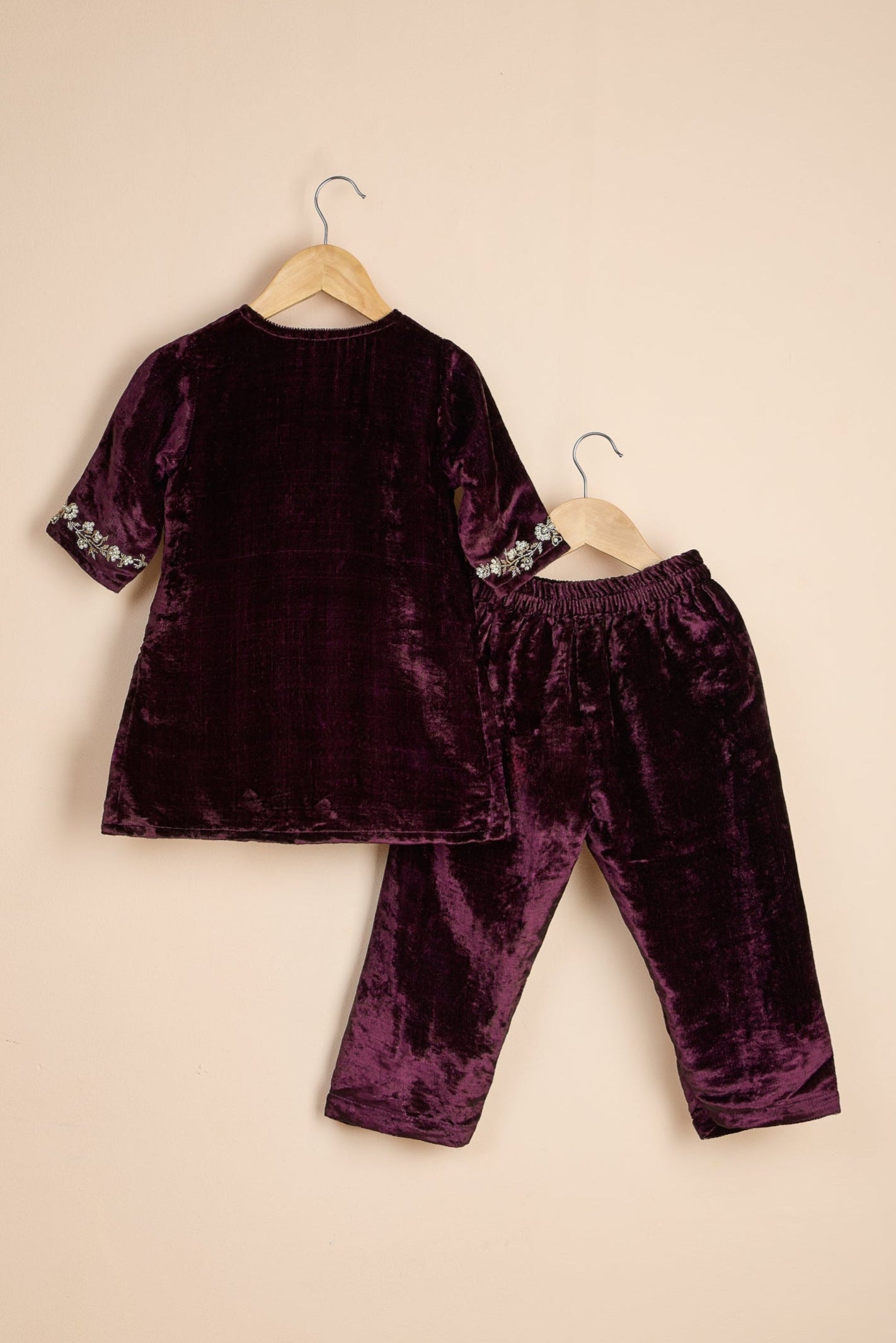 Gulnaar Velvet Zardozi Embroidered Kurti And Pant